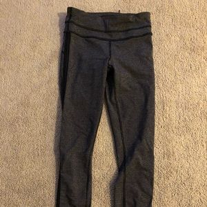 Lululemon 7/8 high impact size 2